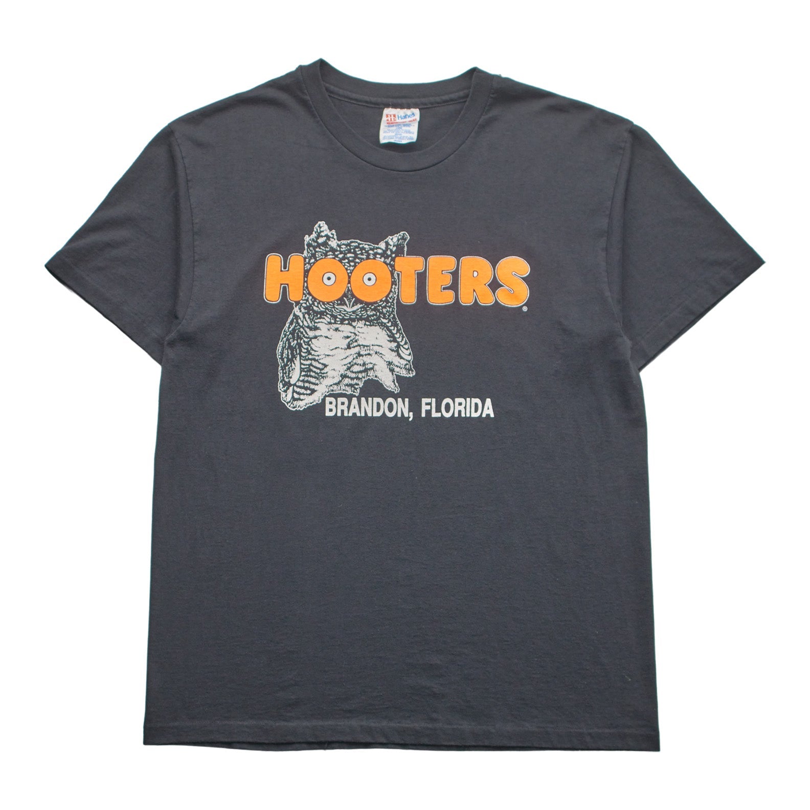 (L) 90s Hooter's