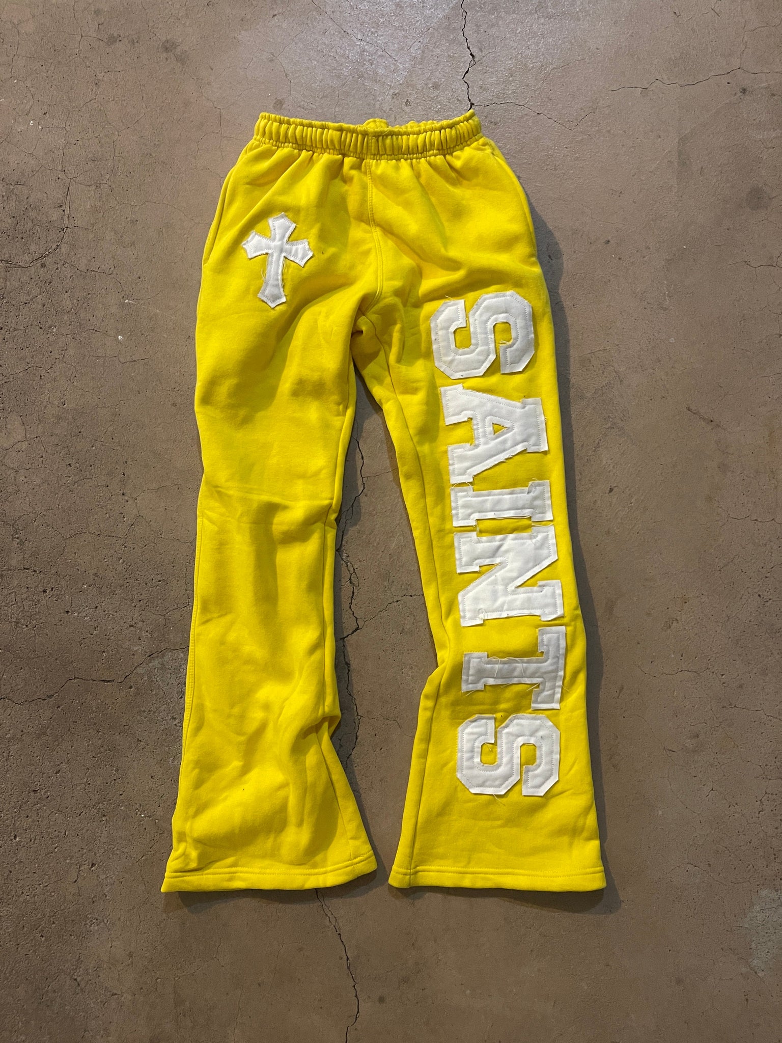 YELLOW FLARED SWEATPANTS