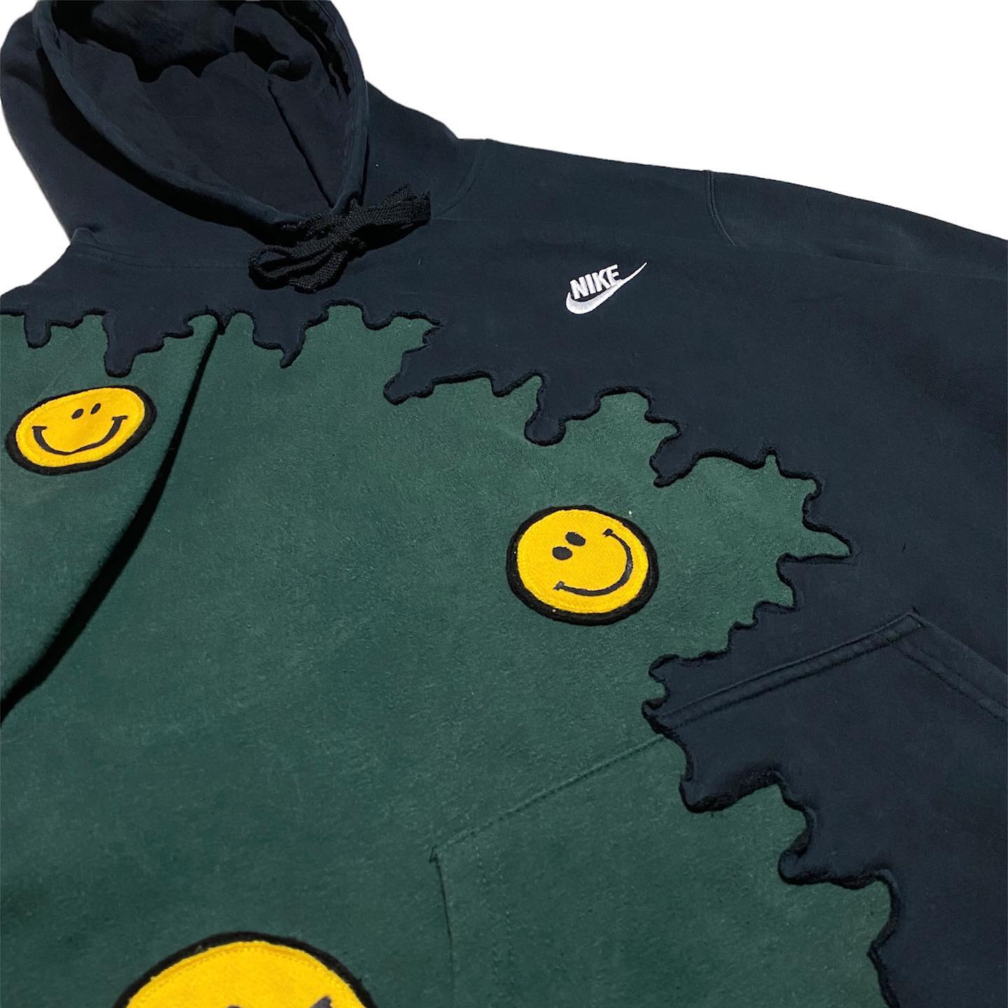 Reworked Nike Smiley Hoodie Black/Green