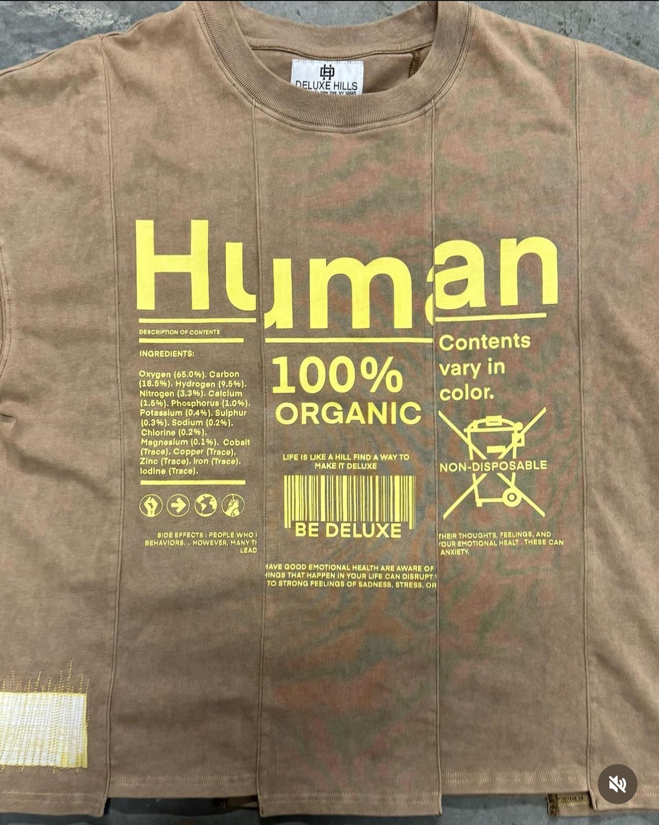 HUMAN TEE - Mocha