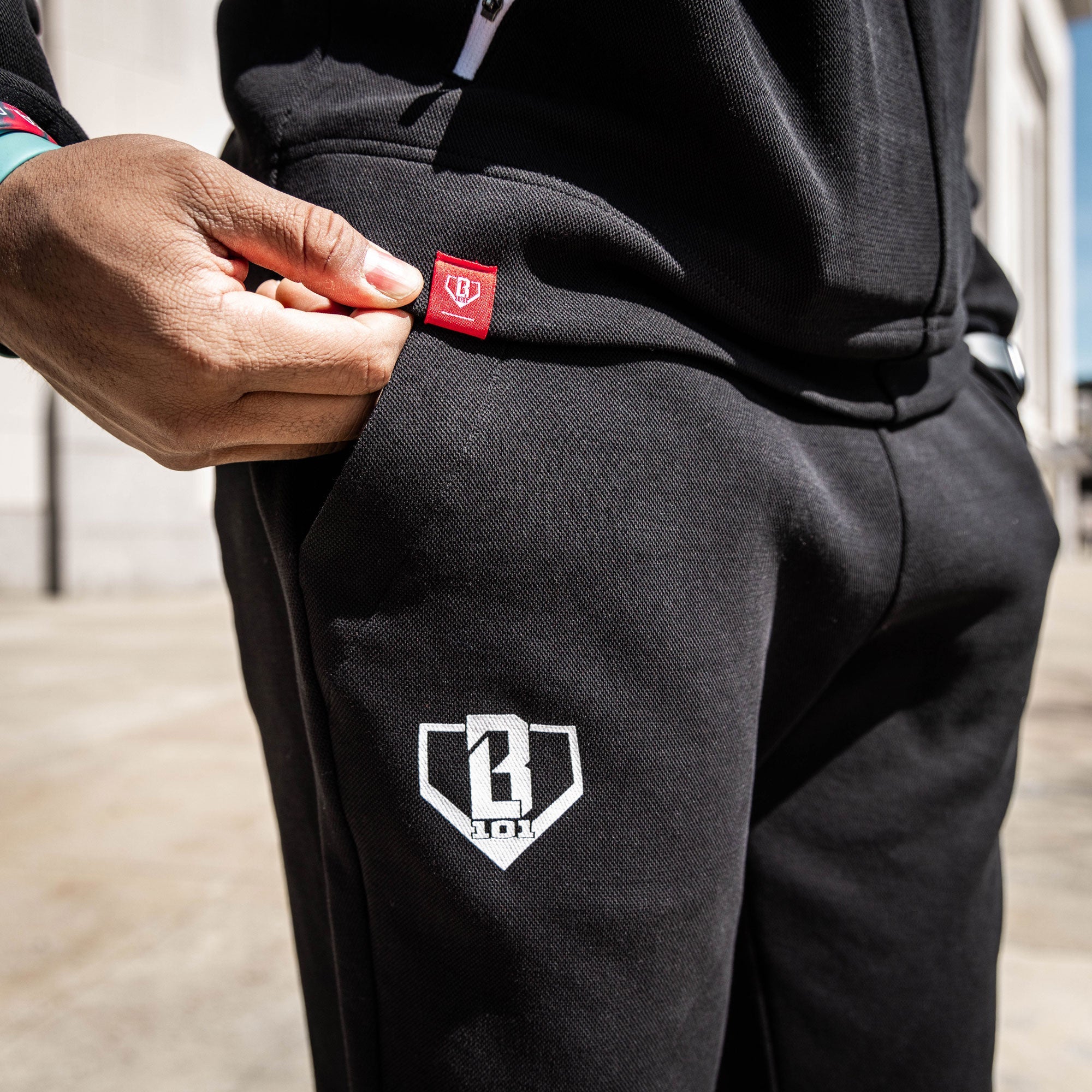 Game Day Joggers - Black/White