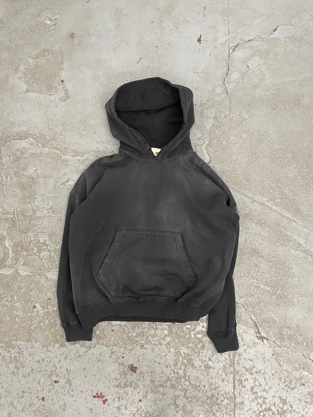 OVERSIZE CROP HOODIE AGED BLACK