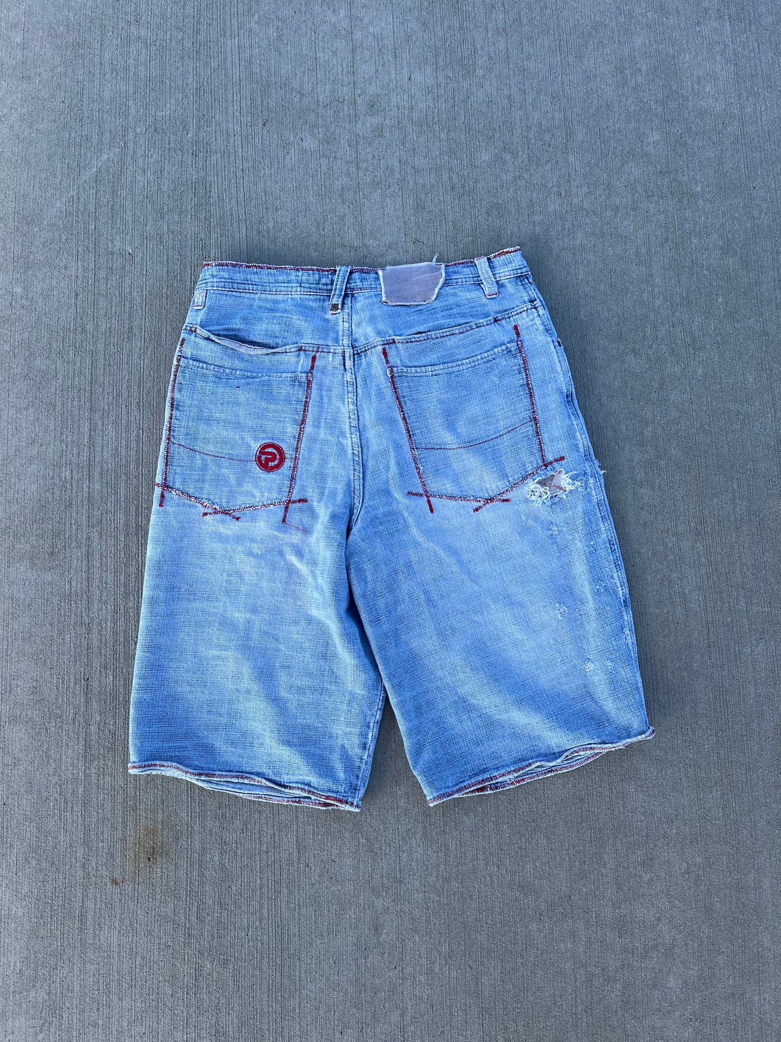 (34) 00s P. Miller Baggy Embroidered Denim Shorts