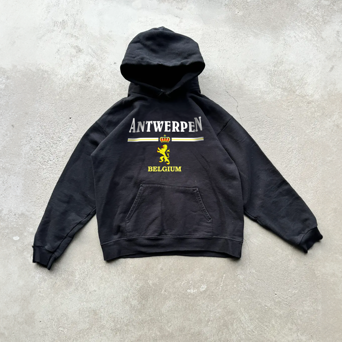 ANTWERP TOURIST 2018 HEAVYWEIGHT BLACK HOODIE