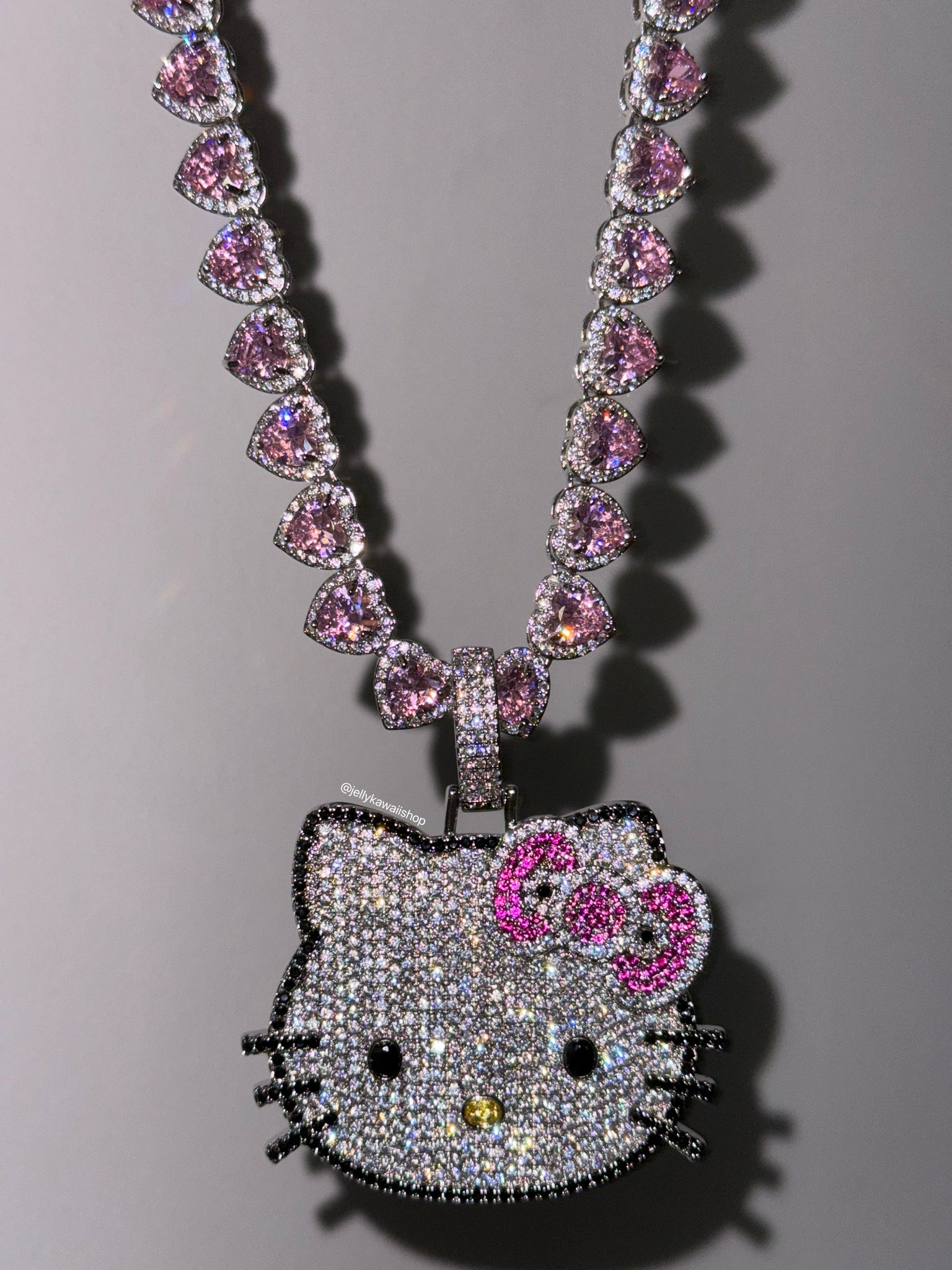 Hello Kitty Sparkly Necklace