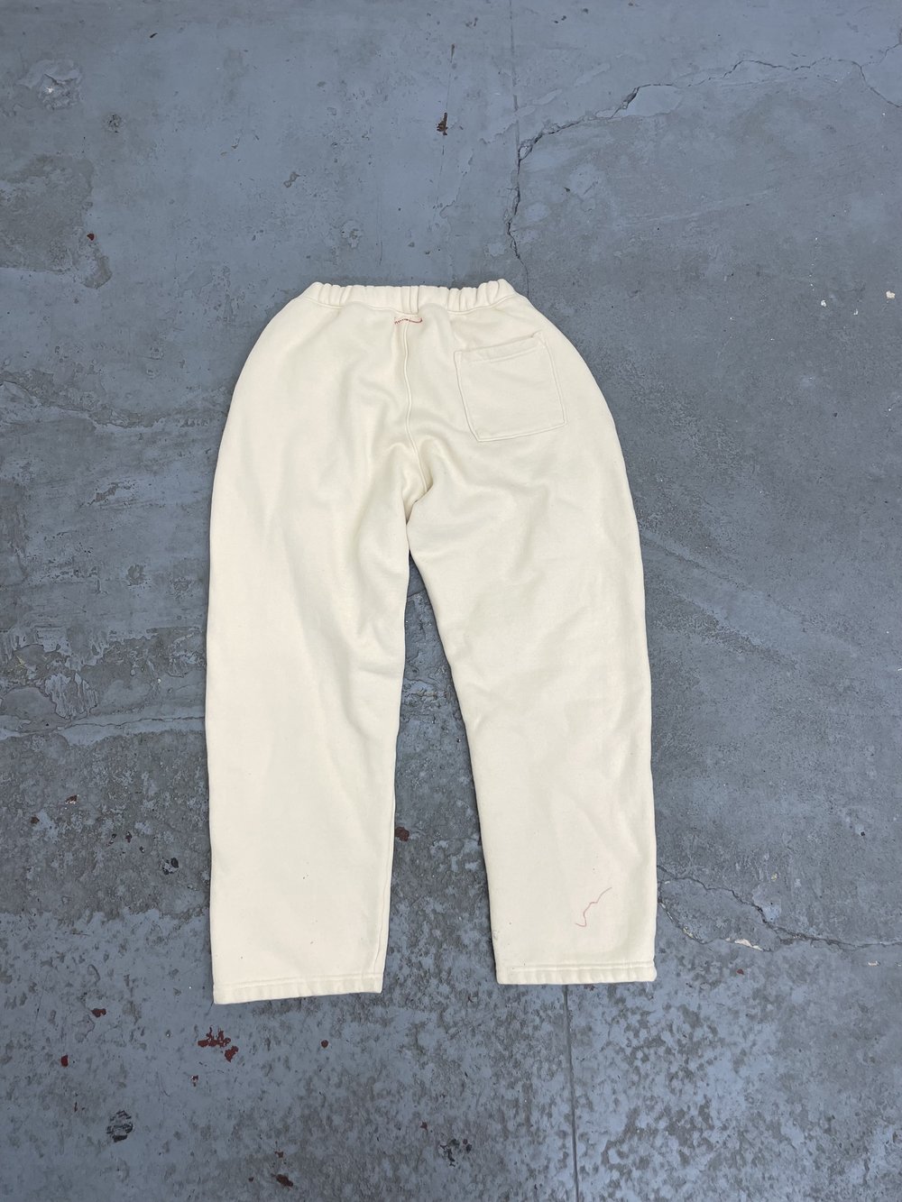 26 OZ ORGANIC HEAVY FLEECE SWEATS NEW BORN CREAM