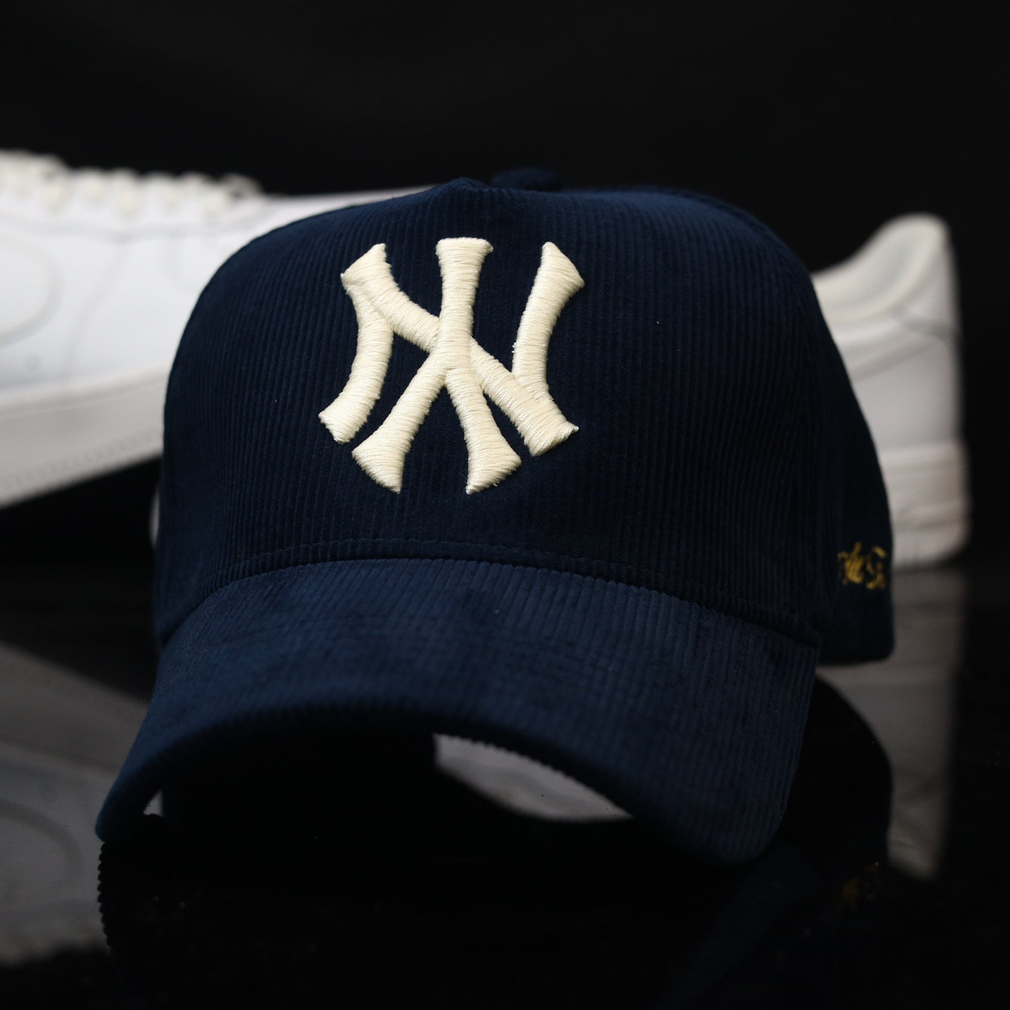 NY Snapback Navy Corduroy