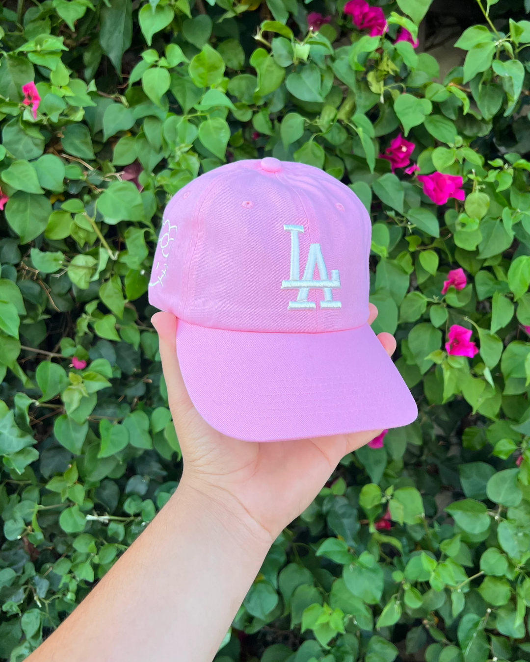 Dodgers x Hello Kitty - Pink