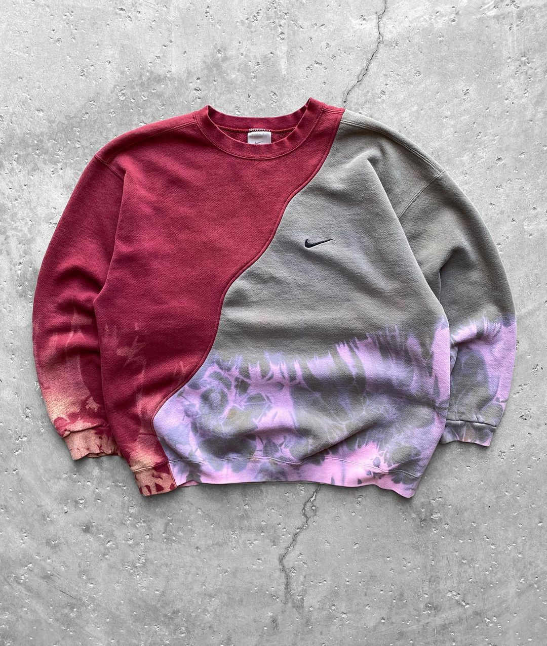 Vintage Nike Two-tone Tie-dye Sweatshirt