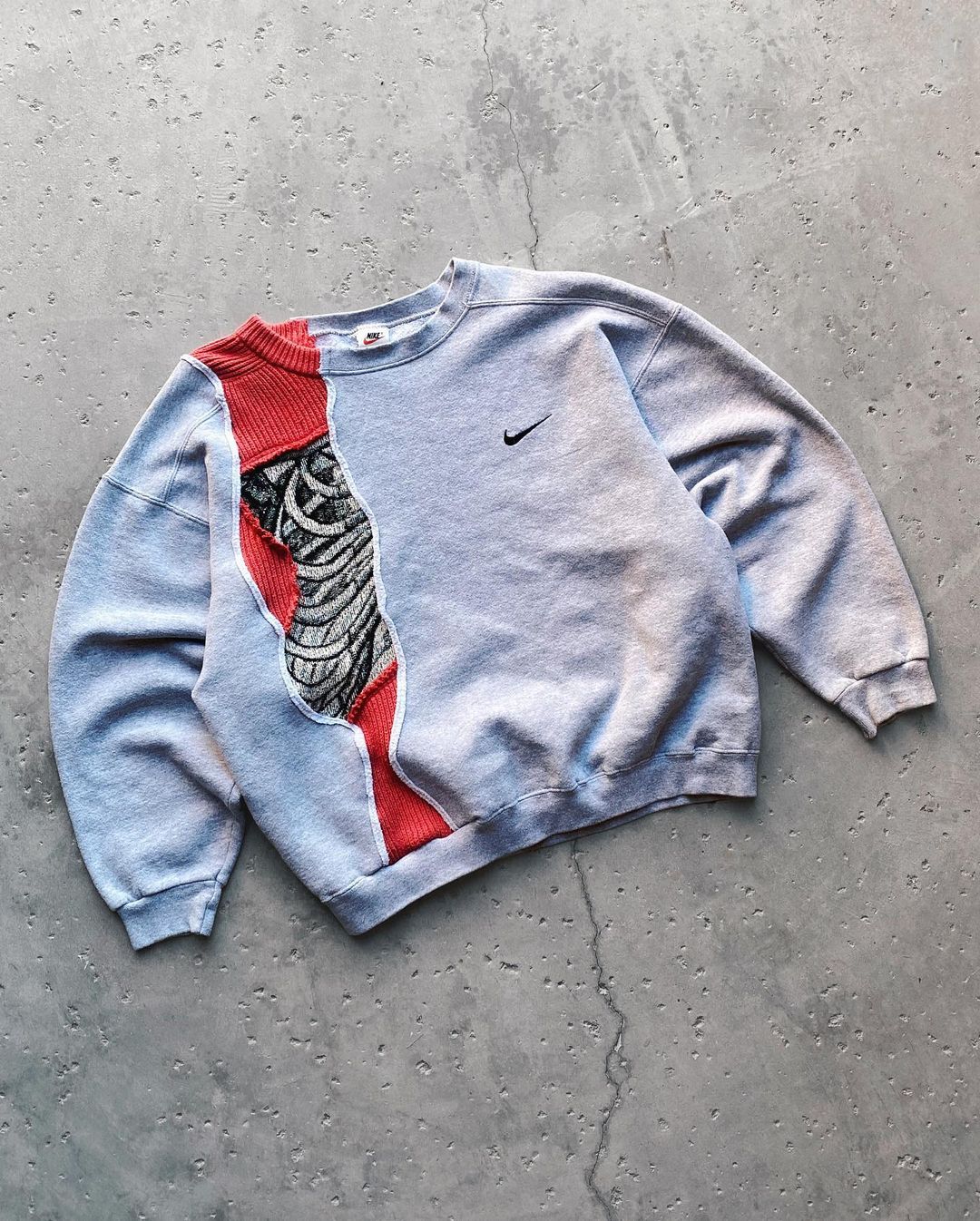 Nike Bones Sweatshirt Gray