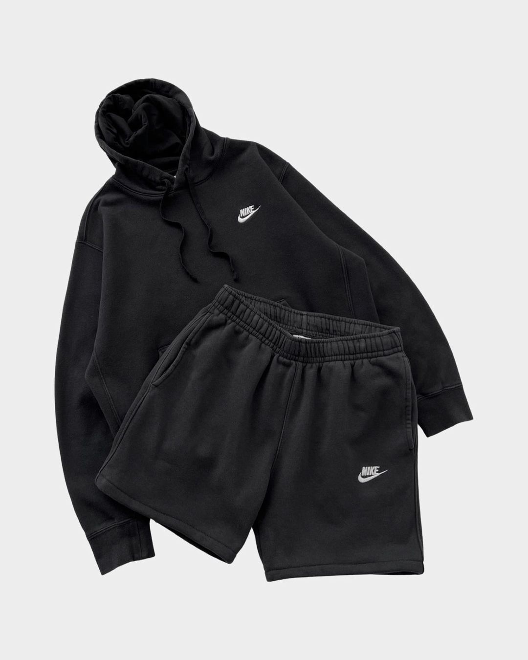 Pair Nike Set III