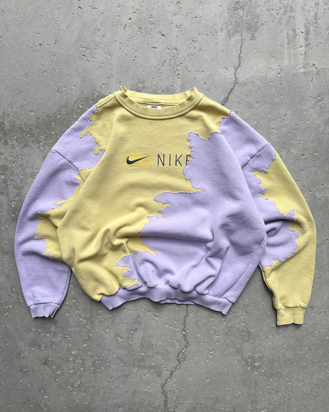 Nike Spell Out Sweatshirt Yellow