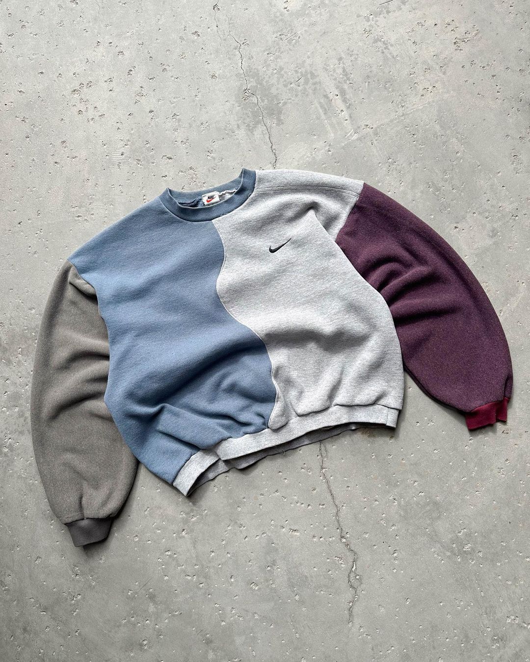 Side Swoosh Color Down Sweatshirt