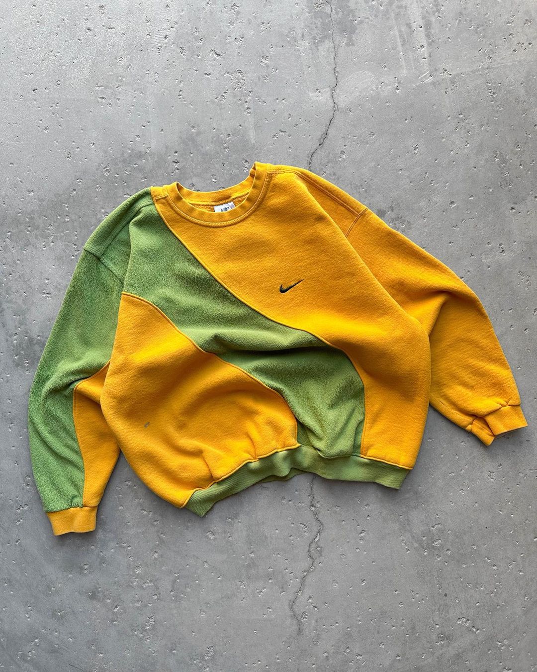 Side Swoosh Sweatshirt Yellow/Green