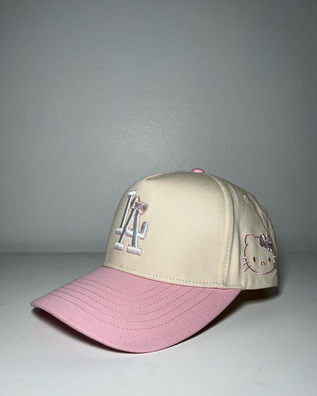 Dodgers x Hello Kitty - Pink (2 Tone)