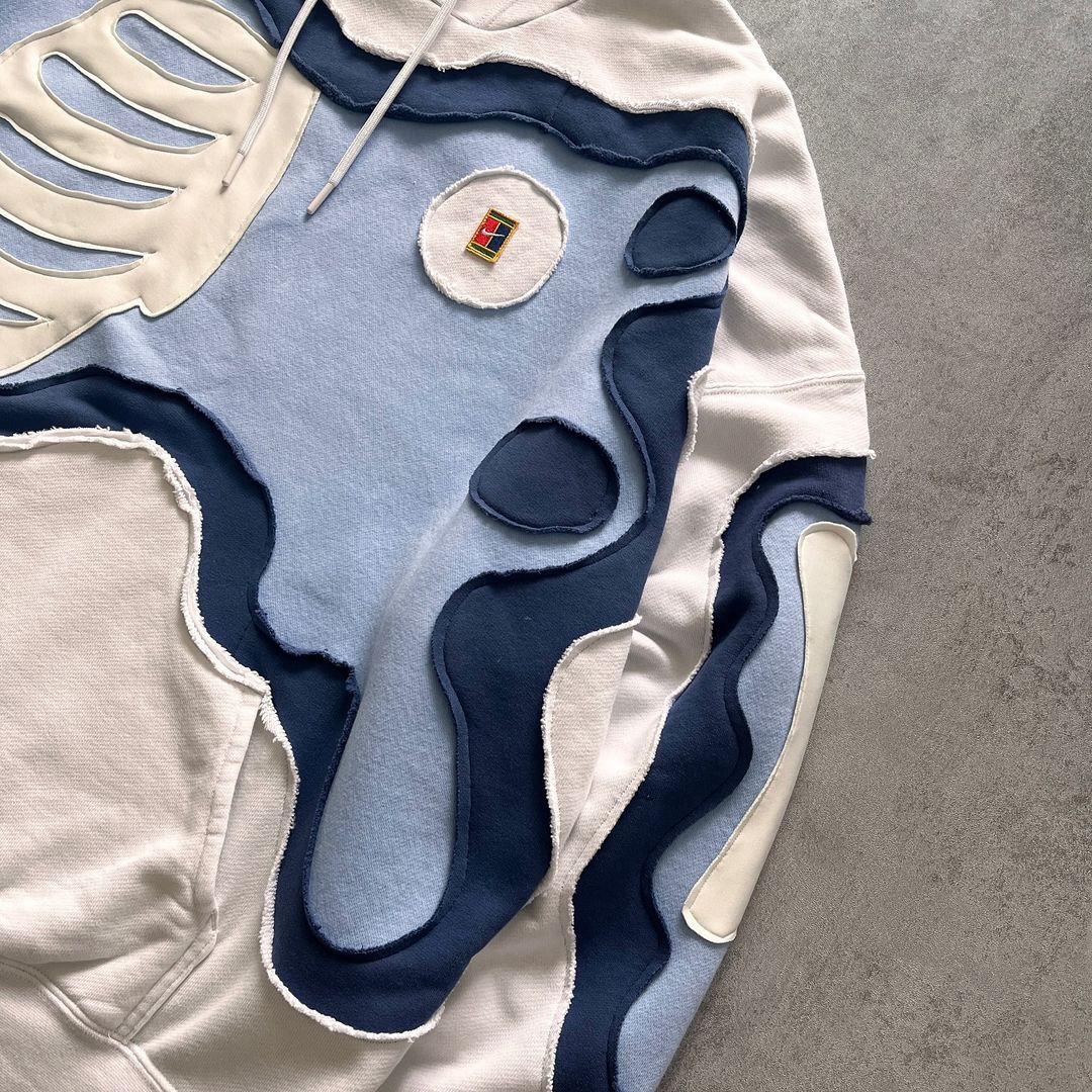 BONES OCEAN HOODIE