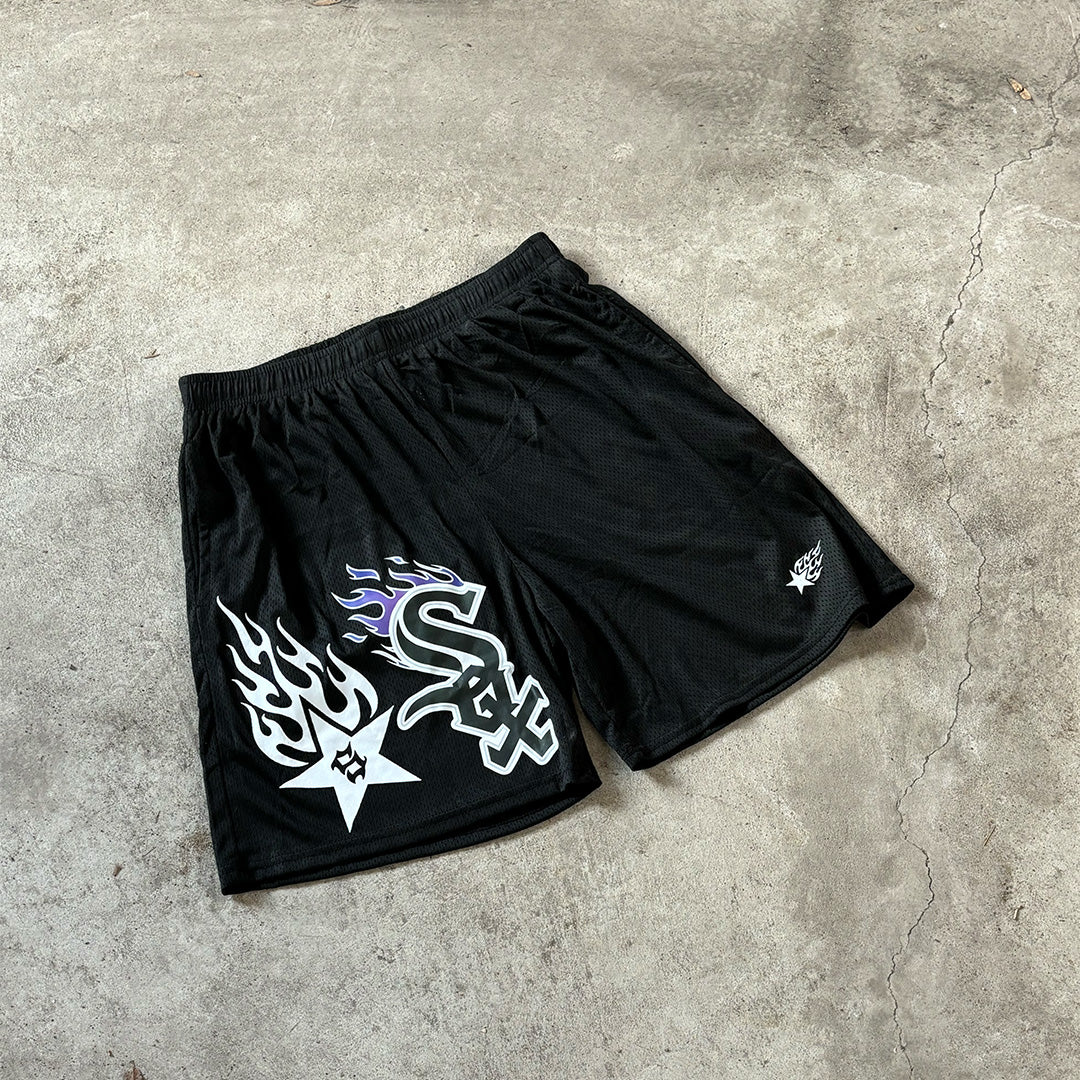 BLACK CHICAGO SHORTS