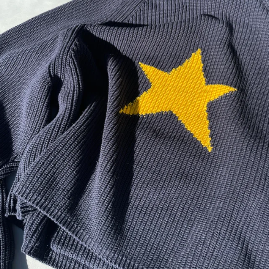 STAR HOODIE