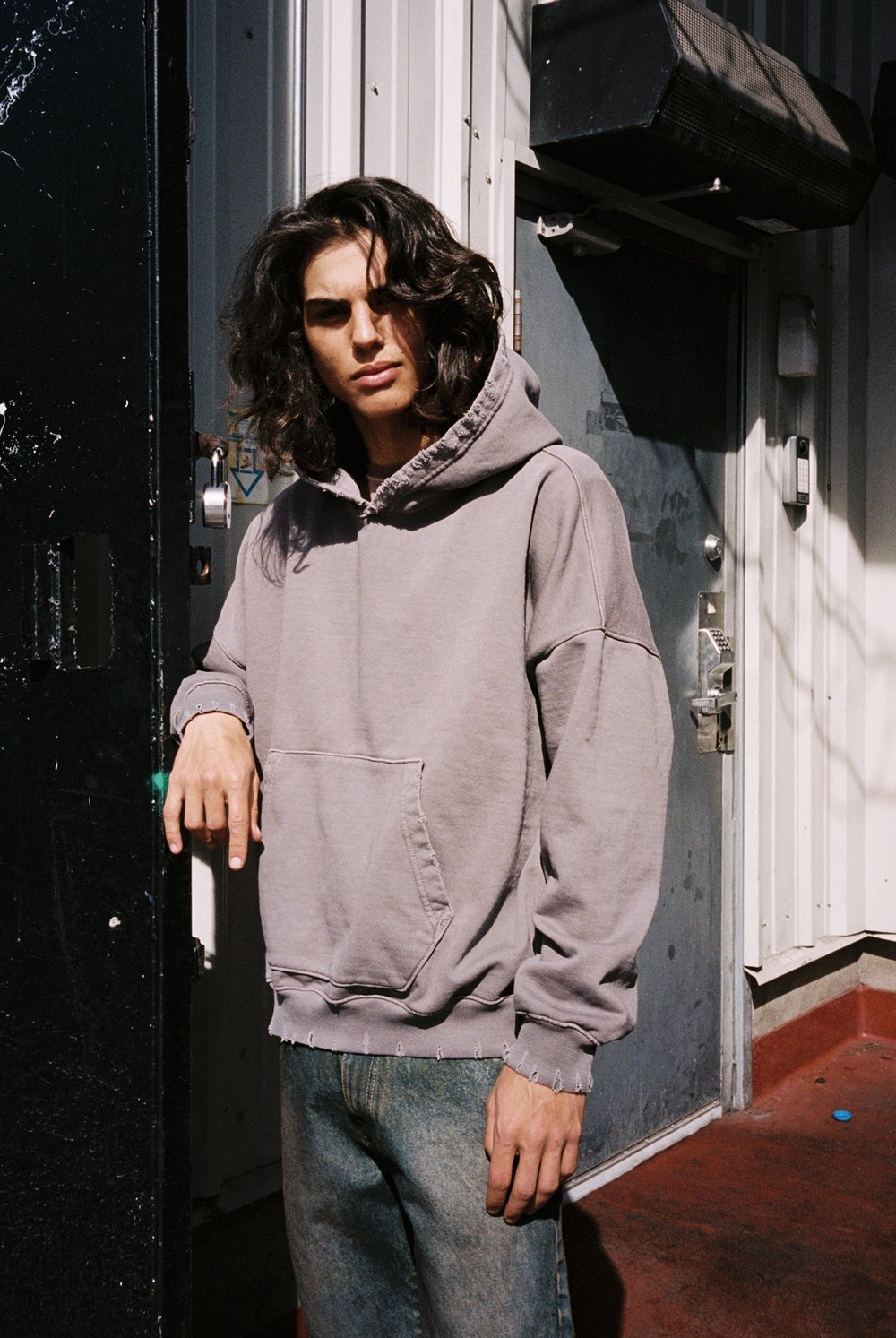 OVERSIZE HOODIE / AGED TAUPE GREY