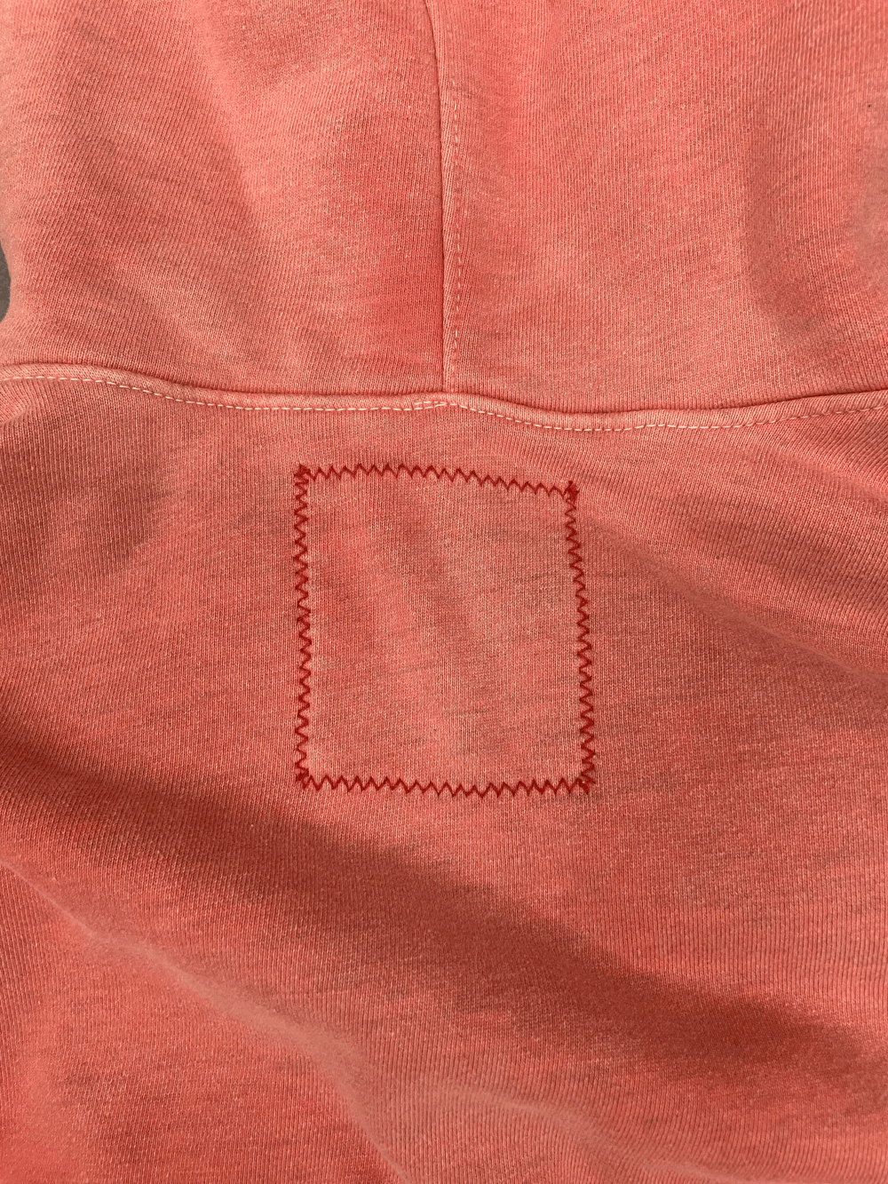 CLASSIC HOODIE 1930 IN AGED CORAL