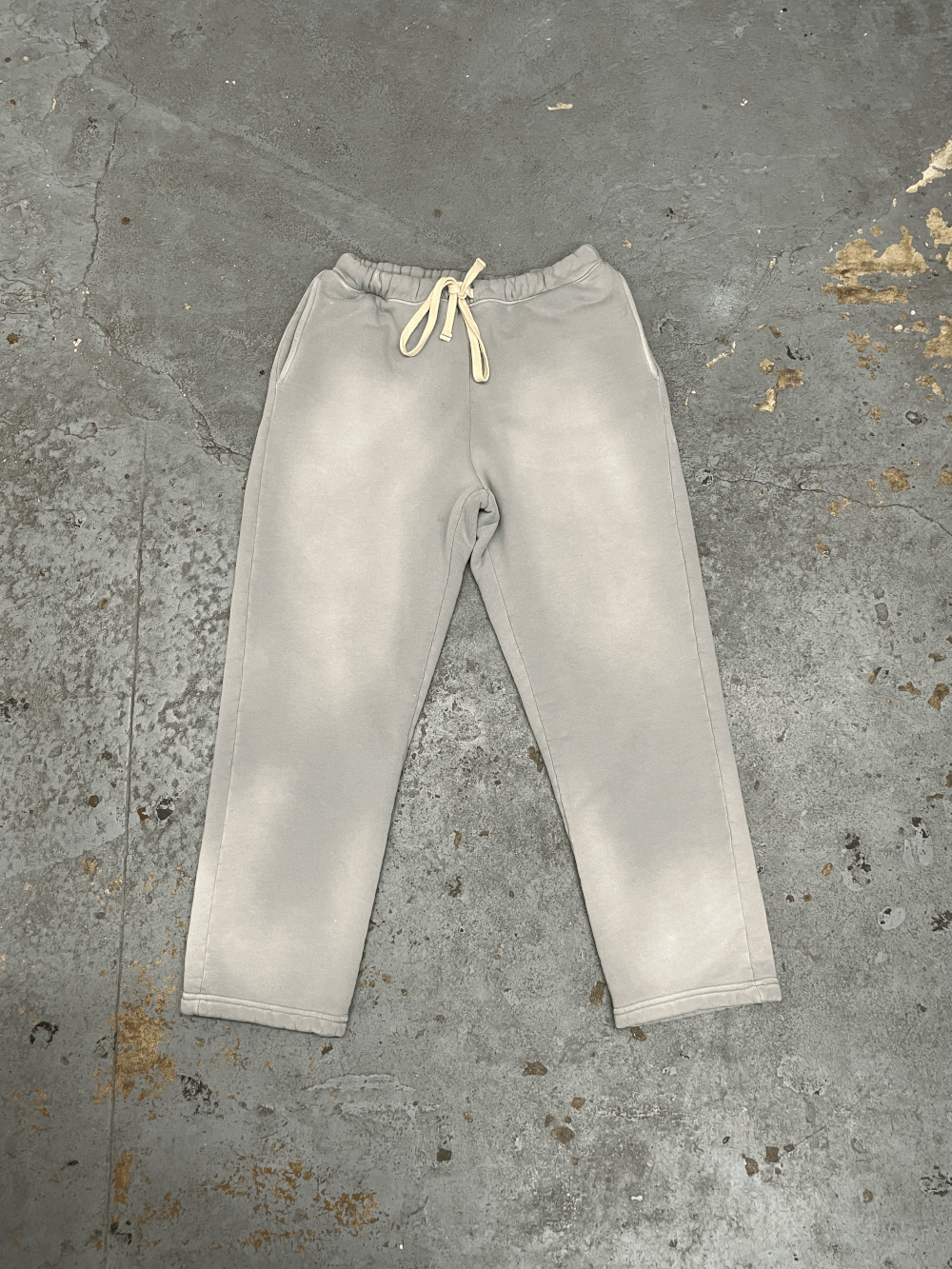 MOOJI SWEATS 02 AGED GREY