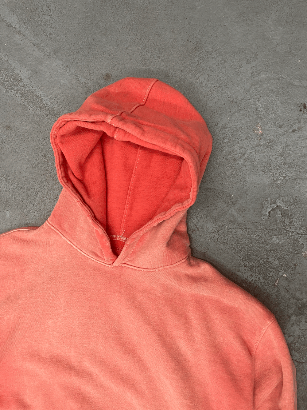 CLASSIC HOODIE 1930 IN AGED CORAL